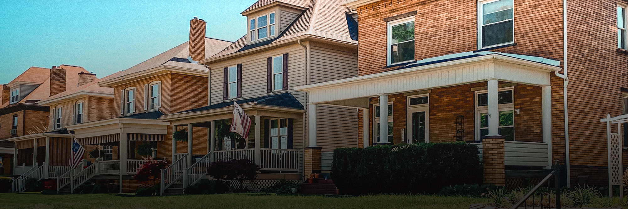 row of historic district homes in Beaver, PA.